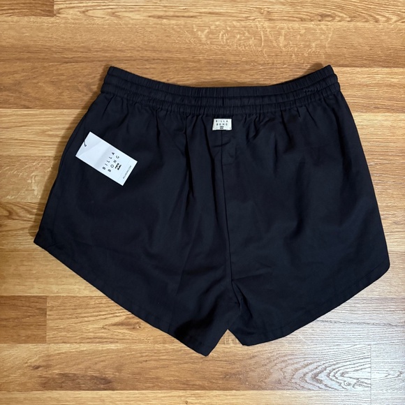 Billabong women’s Pipe Line Shorts - Picture 10 of 10
